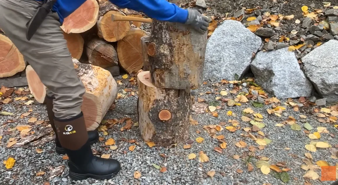 Kalkal rubber boots can be used as logger boots in the field