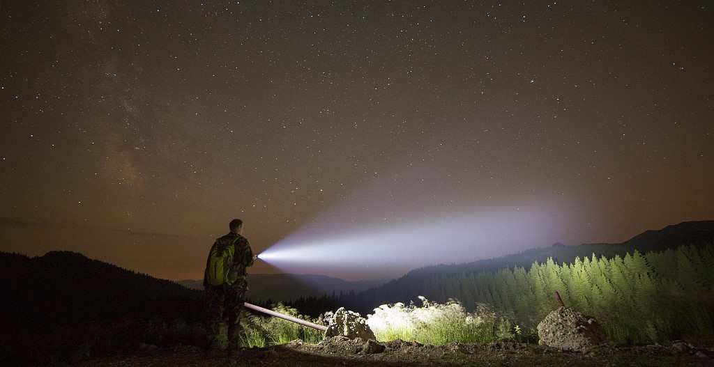 hunting at night with hunting lights