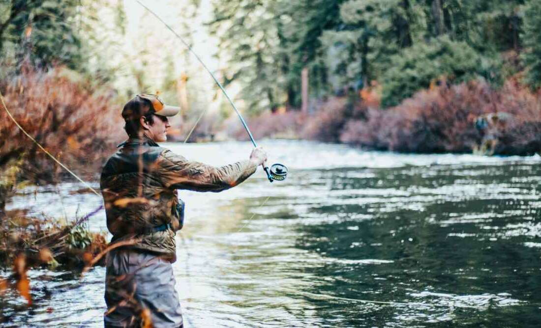 what to wear for fly fishing