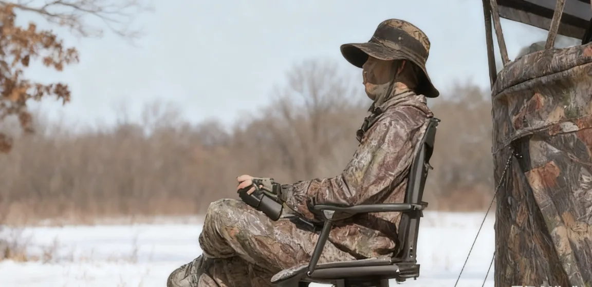 hunting with heated chair