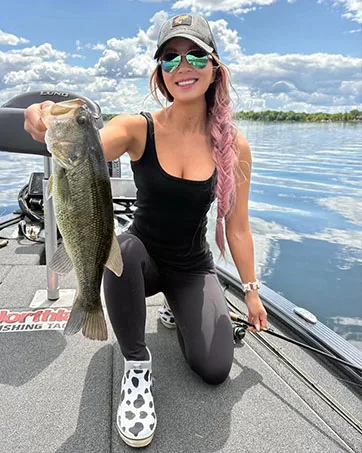 Kalkal women's deck boots - tested by influencer @stevie_outdoors007